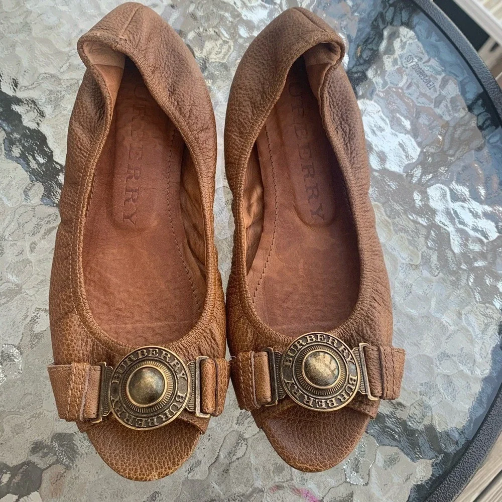 Burberry luxury‎ Leather Medallion Peep Toe flats loafers vintage shoes